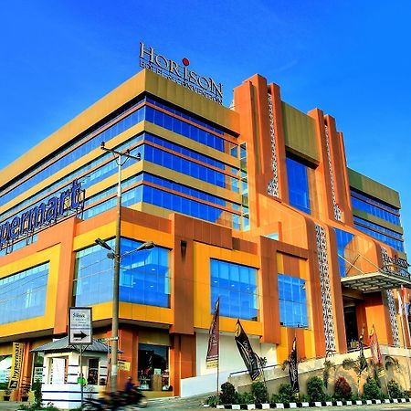 Horison Hotel Pematang Siantar Ngoại thất bức ảnh