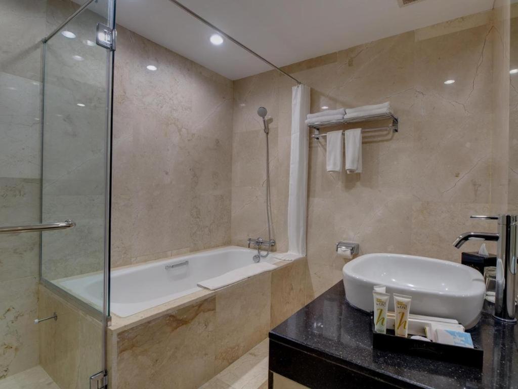 Horison Hotel Pematang Siantar Ngoại thất bức ảnh