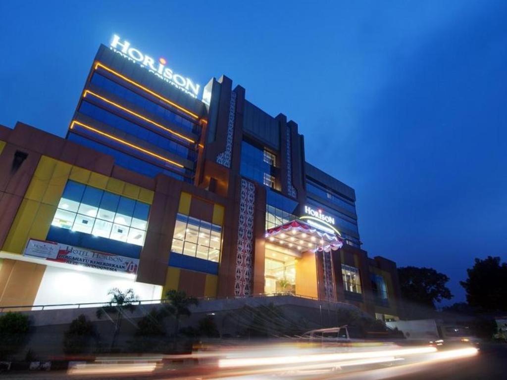 Horison Hotel Pematang Siantar Ngoại thất bức ảnh