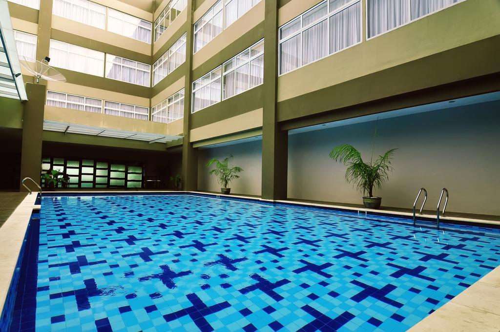 Horison Hotel Pematang Siantar Ngoại thất bức ảnh