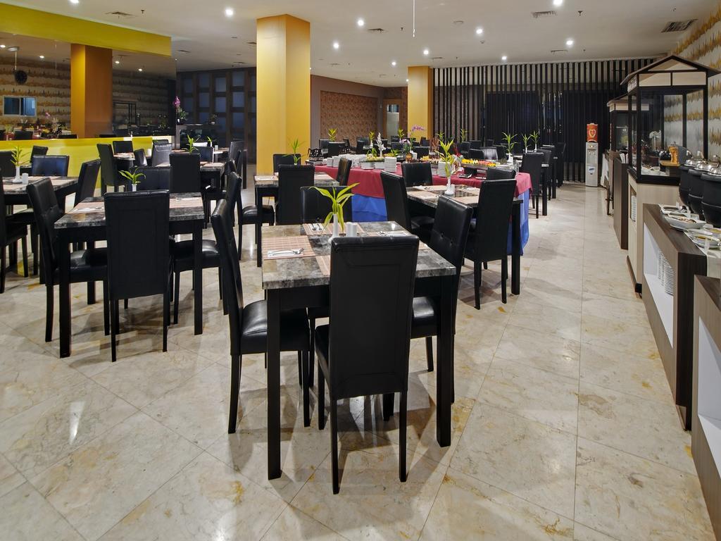 Horison Hotel Pematang Siantar Ngoại thất bức ảnh